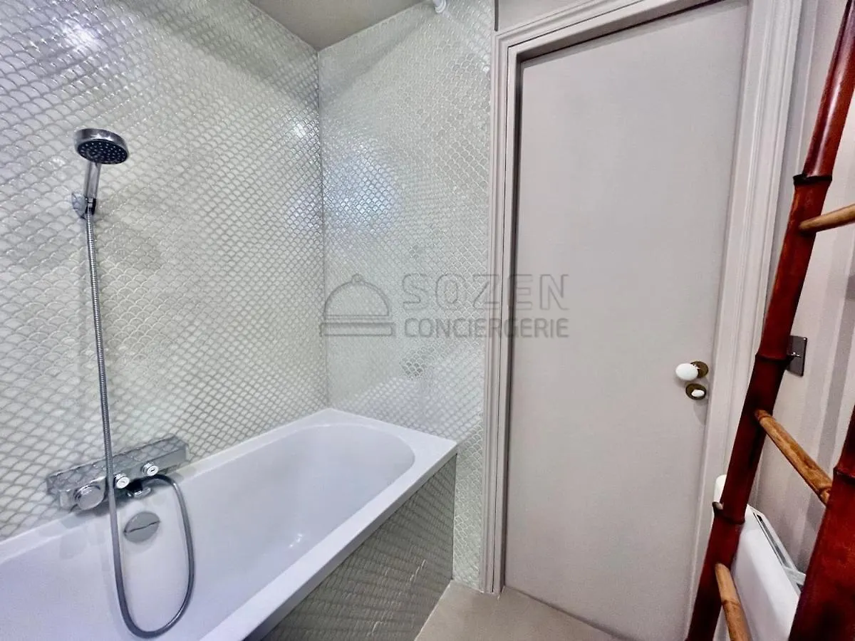 Le Marche Des Ternes - Paris 17 Apartment 0*,