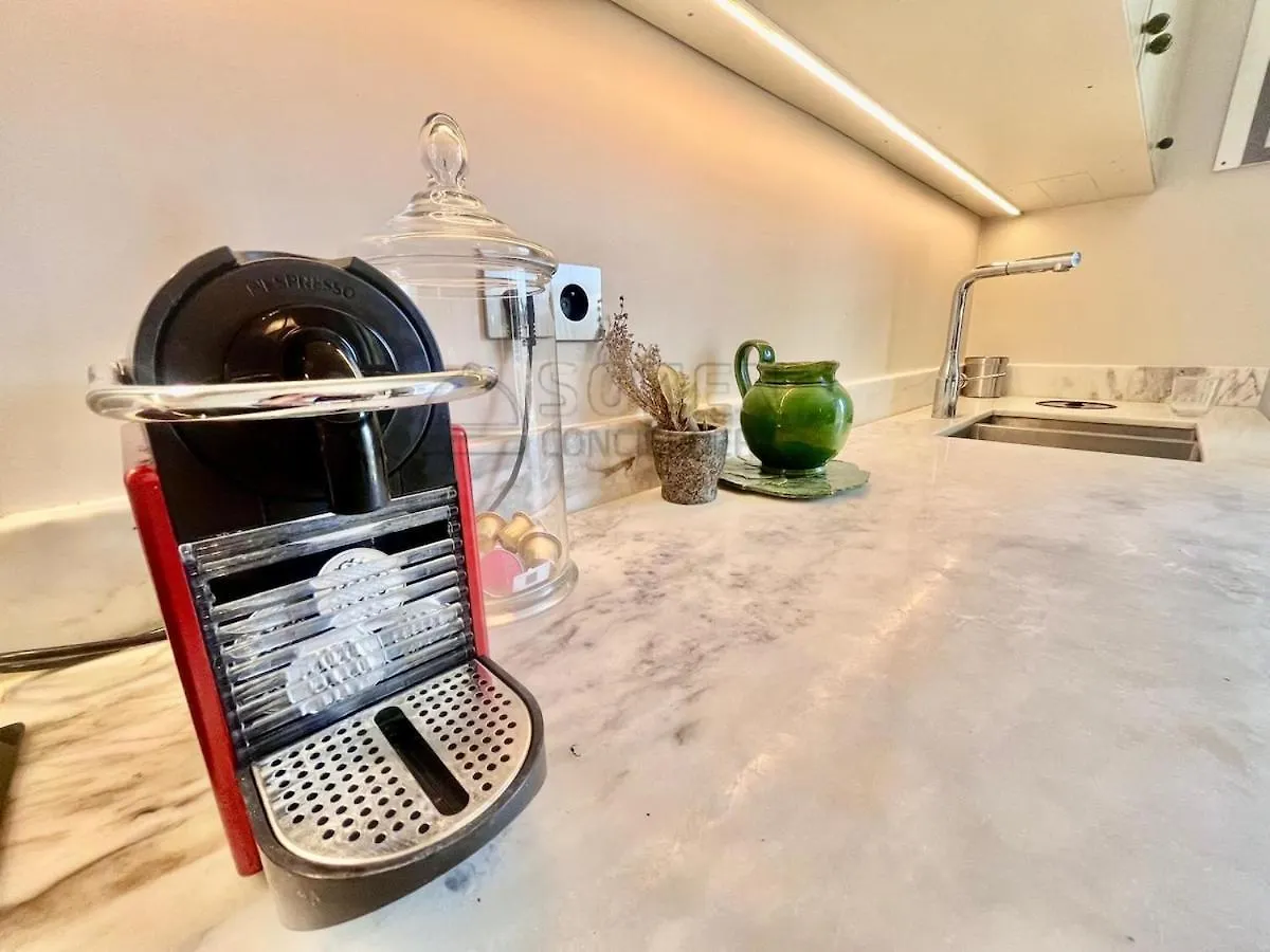 Le Marche Des Ternes - Paris 17 Apartment 0*,